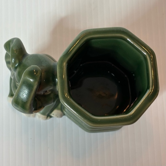 Vintage Elephant Planter Glaze Ceramic Jade Green Trunk Up-FLORAL Lucky Bamboo - Picture 5 of 9